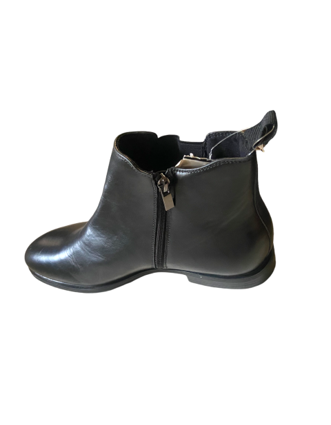 Van Heusen Black Chelsea boots